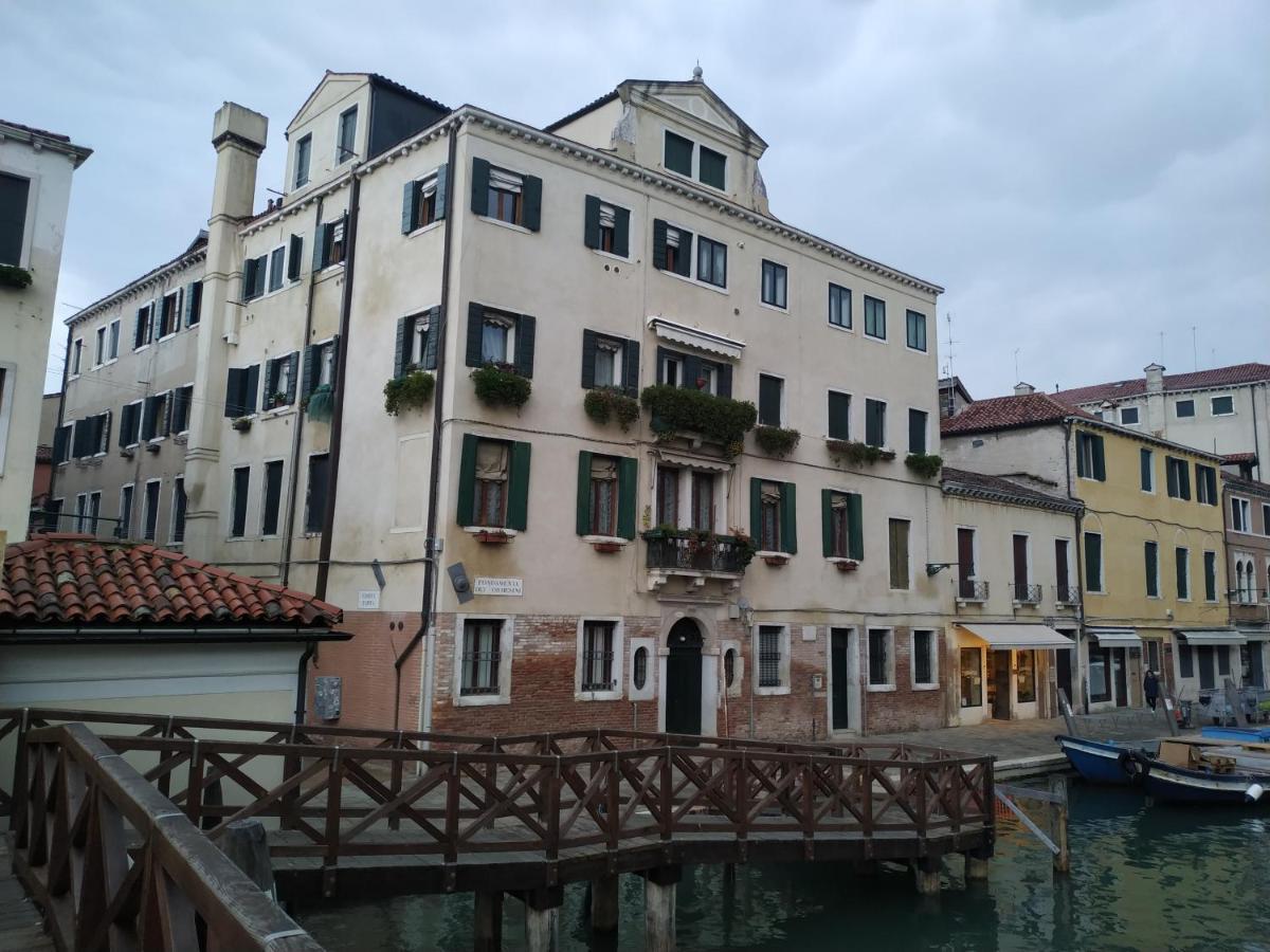 Guizzo Apartment Venezia 外观 照片