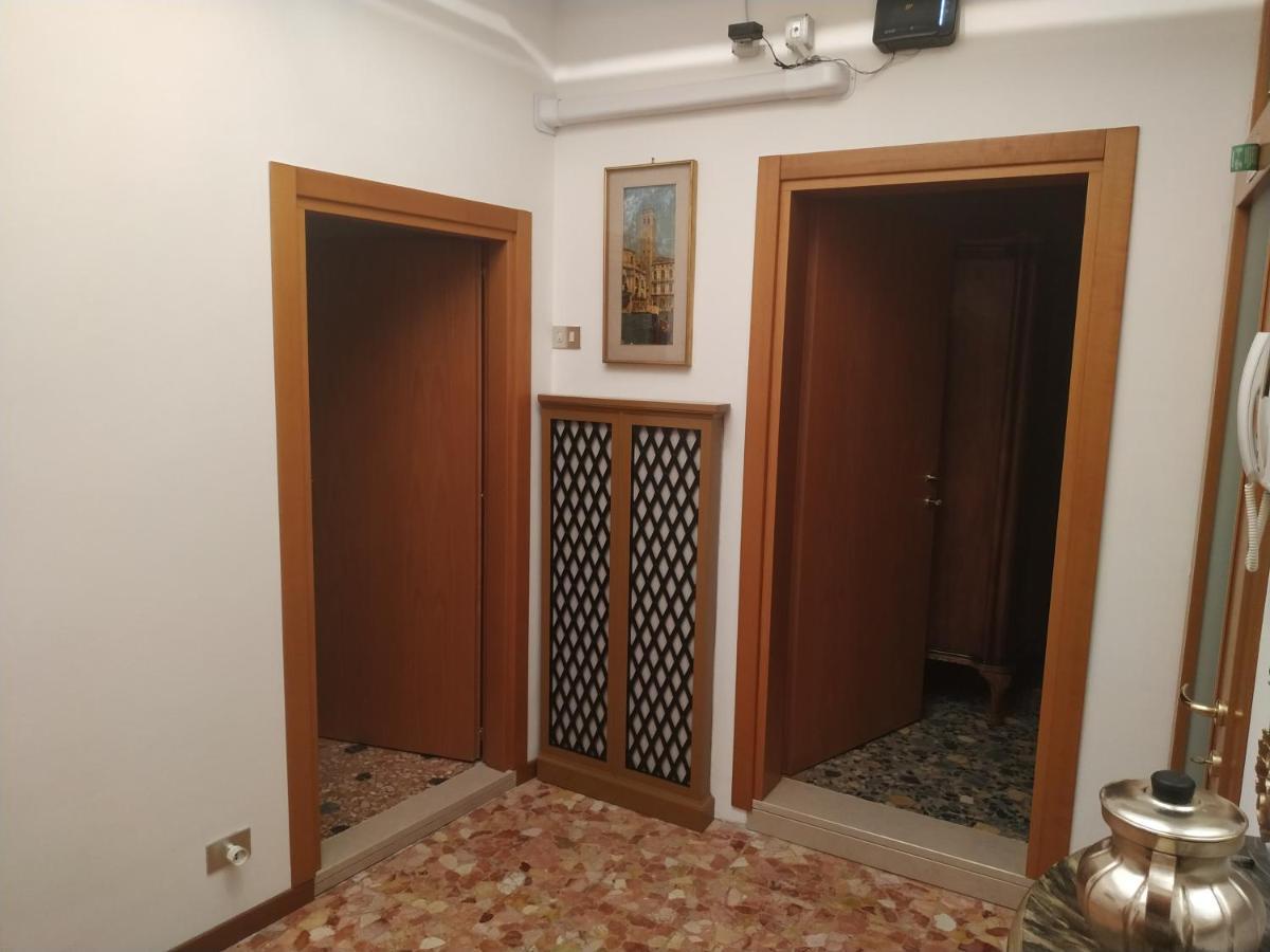Guizzo Apartment Venezia 外观 照片